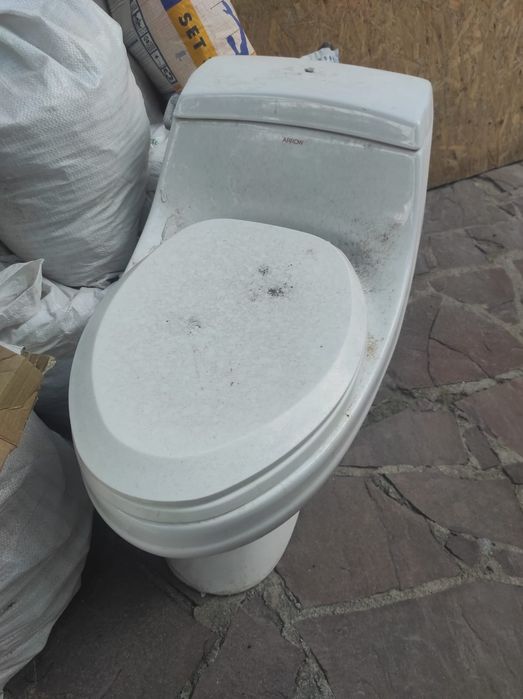 Замечательный Унитазик