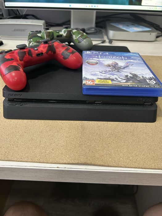 PlayStation 4 Slim 1 Tb