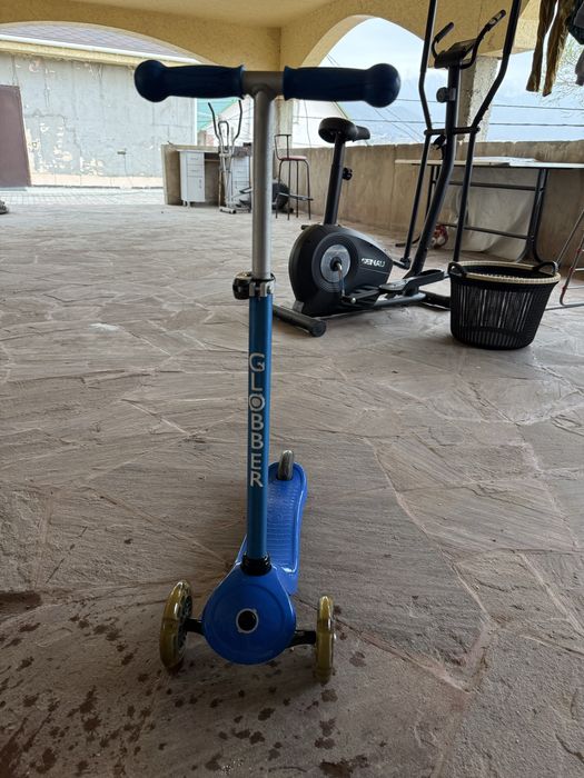 Самокат Globber