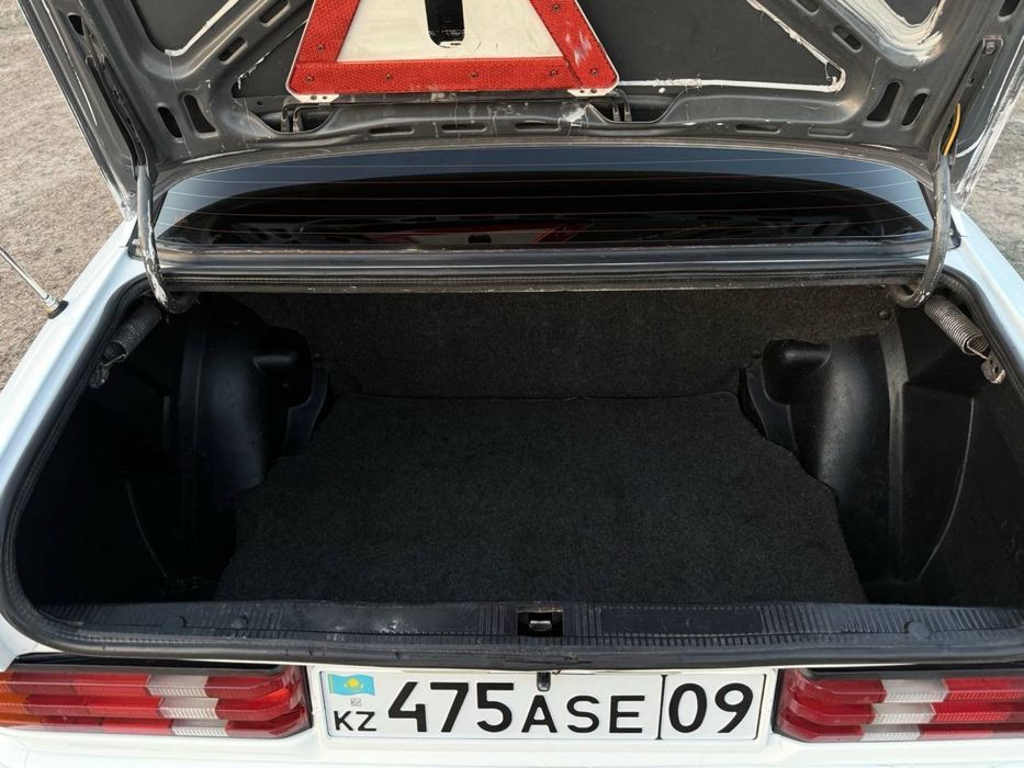 Продам Мерседес 190