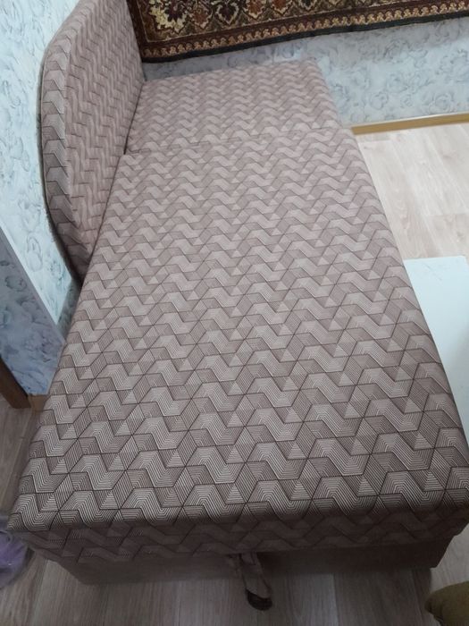 Подростковый диван