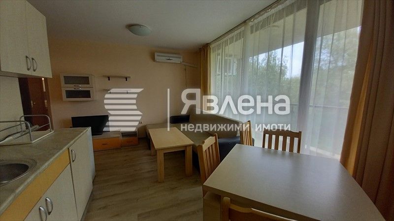 Продава се Двустаен апартамент в Приморско - 66 кв.м за 1150 €/кв.м - Снимка #6