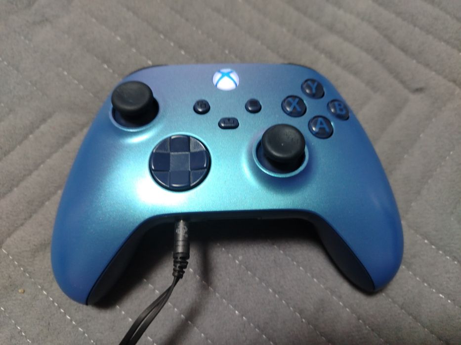 Xbox one s 700 gB 60 game