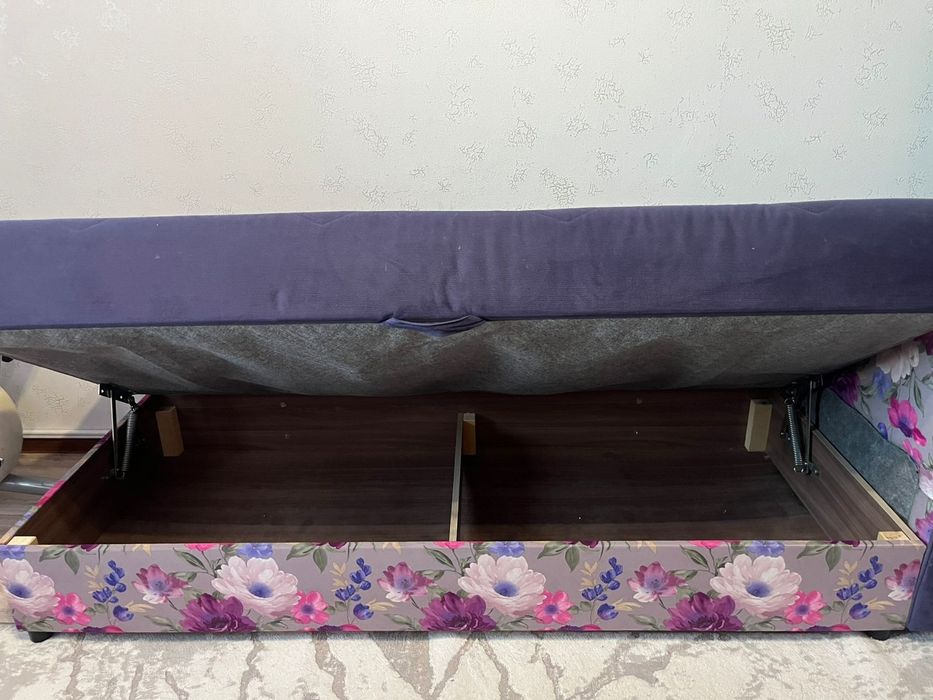 Продам диван кровать