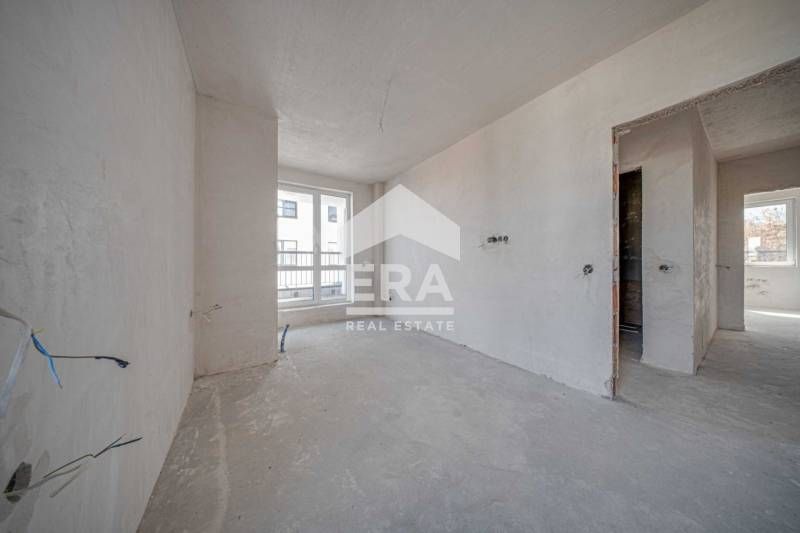 Тристаен апартамент с гледка към планина Витоша в нова сграда с АКТ 16