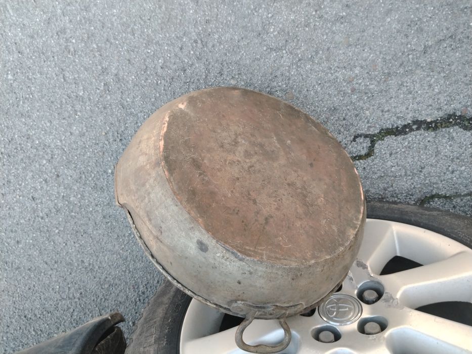 Стара бакърена тава