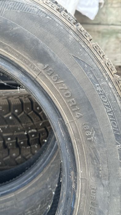 Продам шины зимние 185 70 р14 в хорошем сост