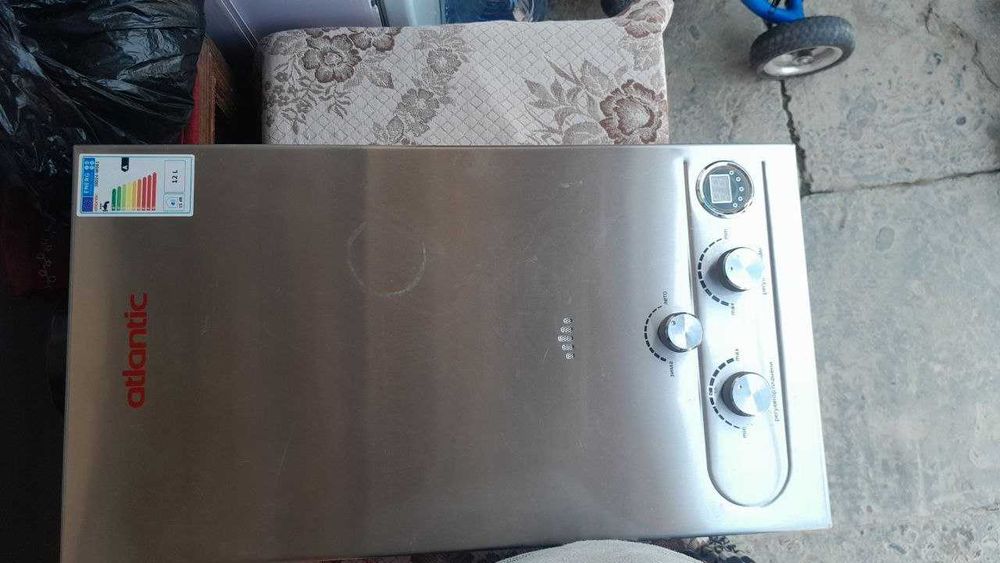 Газовый водонагреватель