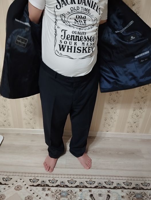 Продам костюм двойка