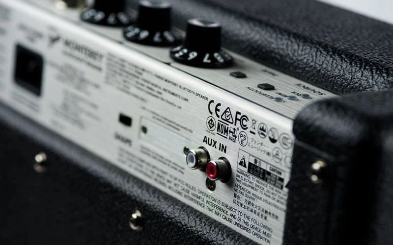 Bleutooth колонка Fender