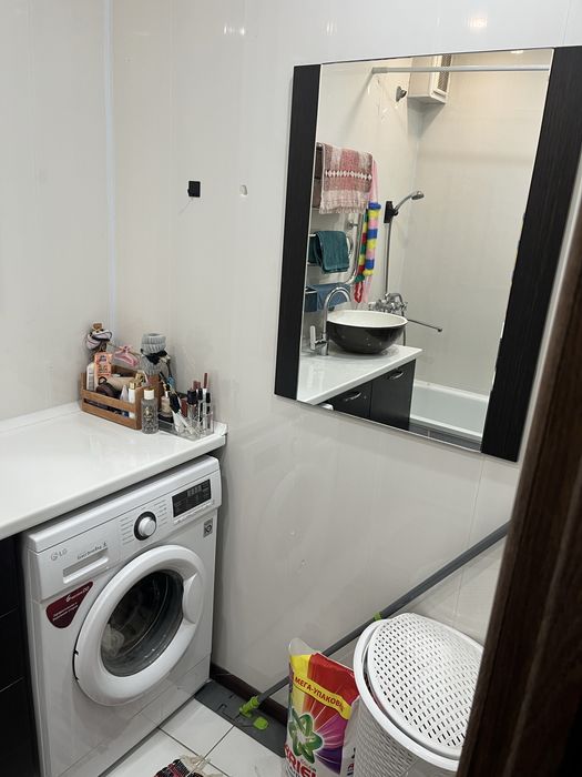 Продам 4х комнатную квартиру