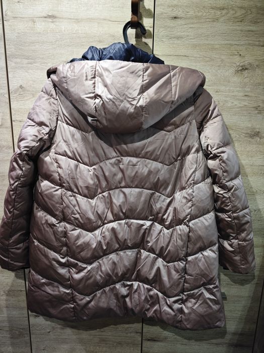 Продам  куртку тёплую