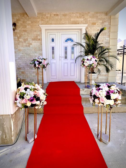 Inchiriez cort complet si decor pentru evenimente