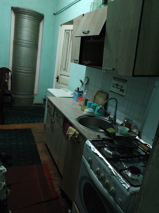 Kvartira xovli 2xonali student bollar va ishlaydiganlarga maklersiz