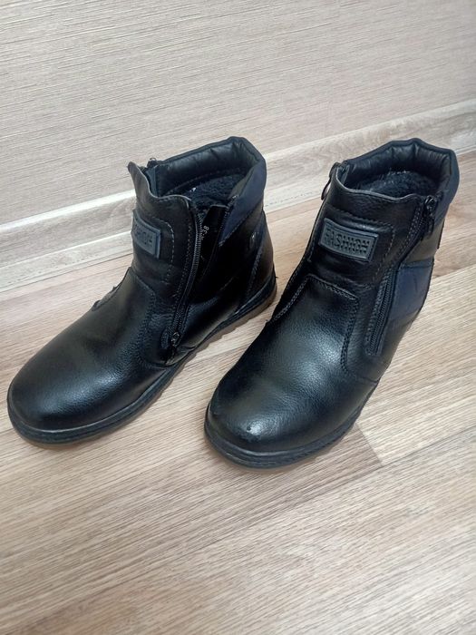 Продам ботинки зима