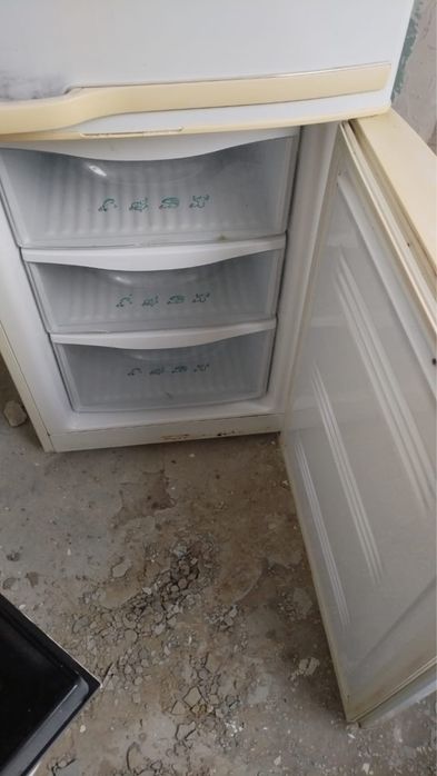 Продается холодильник и газовка б/у