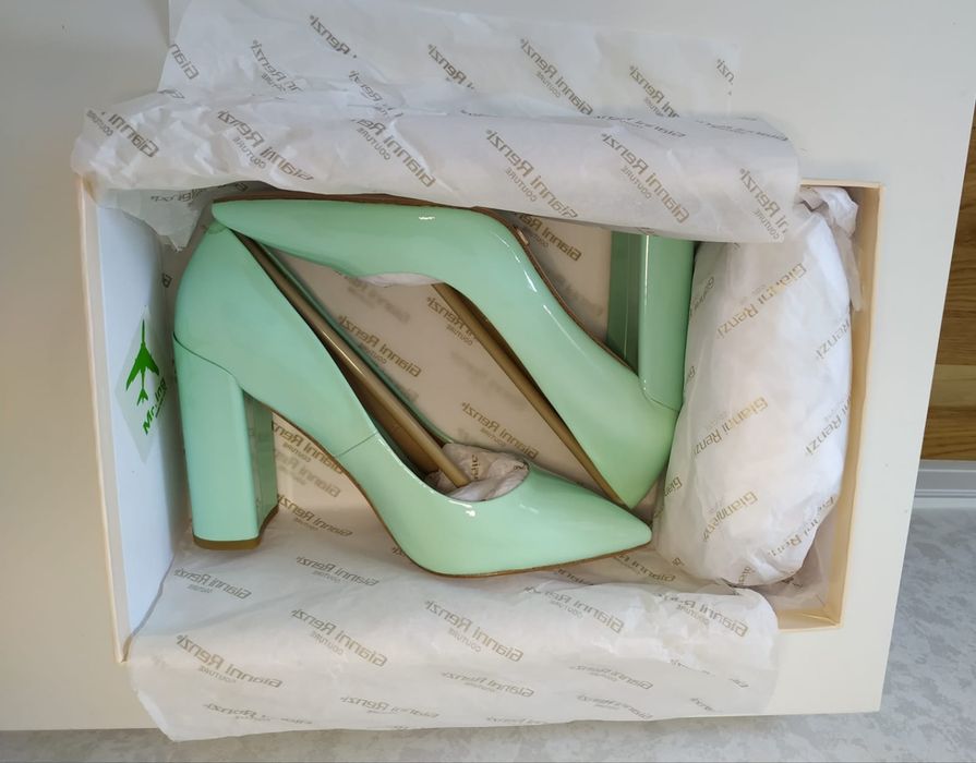 Туфли Gianni Renzi