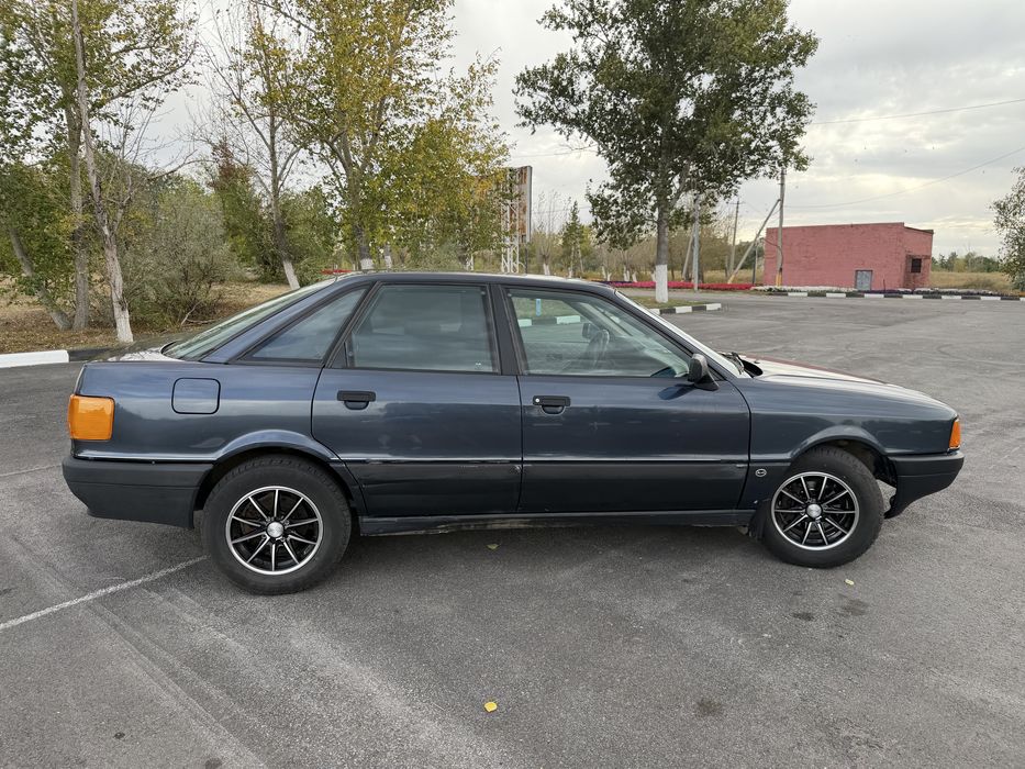 Продам ауди 80 б3