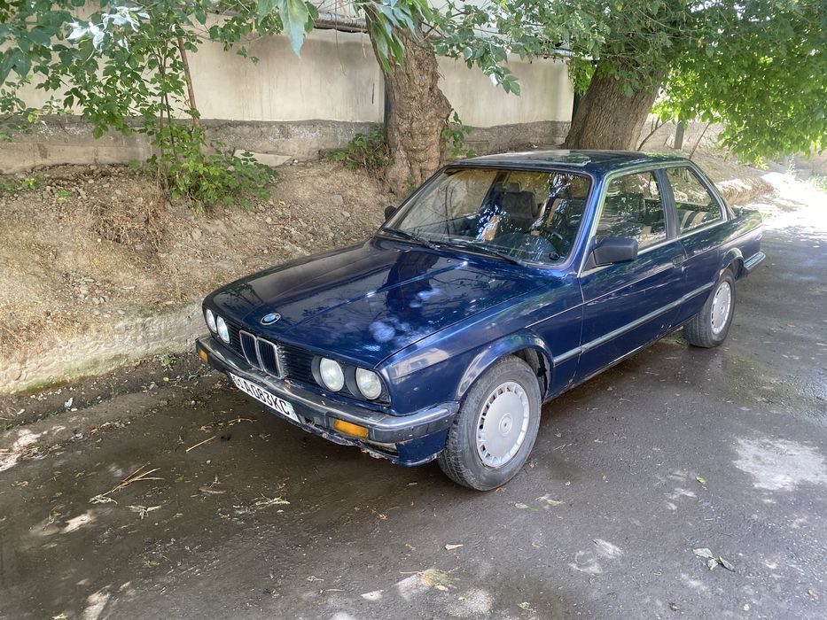 Продаетмся бмв е30, мотор м50 б25