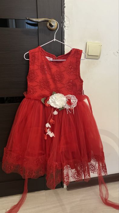 платье для маленькой девочек