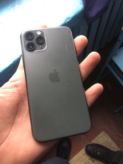 Iphone 11 pro holati yaxshi arqa krishka salgina singan tel sastiyanas