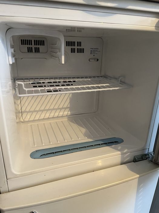 Продается холодильник