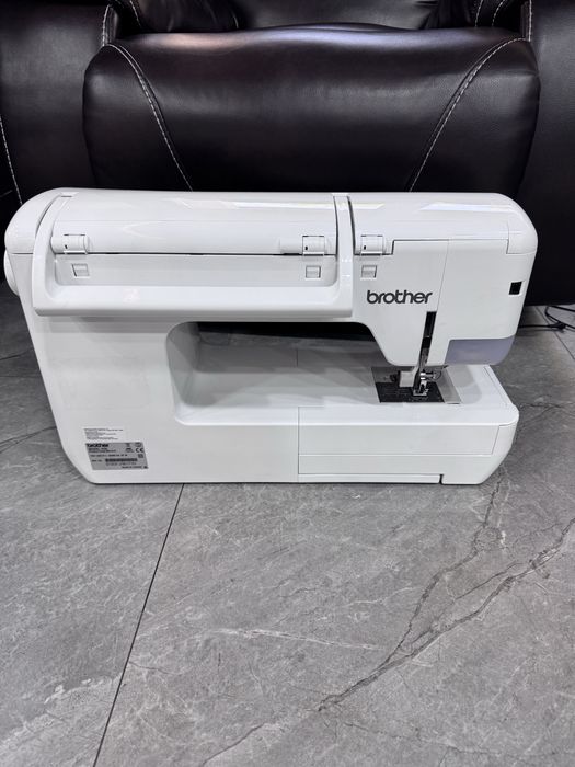 Masina de cusut brother innov-is vq2 (2 bucati )