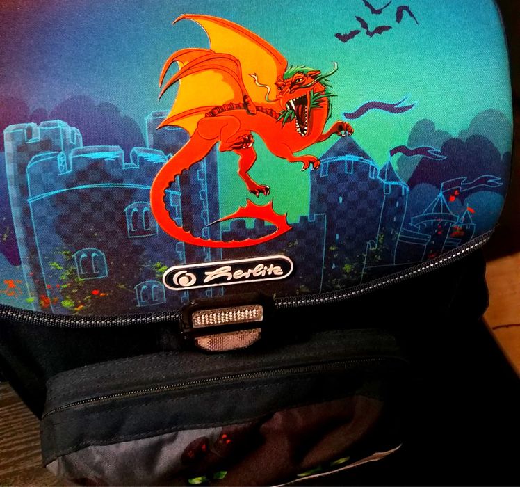 Ghiozdan Herlitz cu dragon