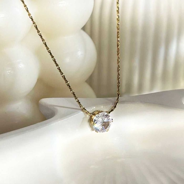 Обеци и колие комплект от хипоалергенна стомана