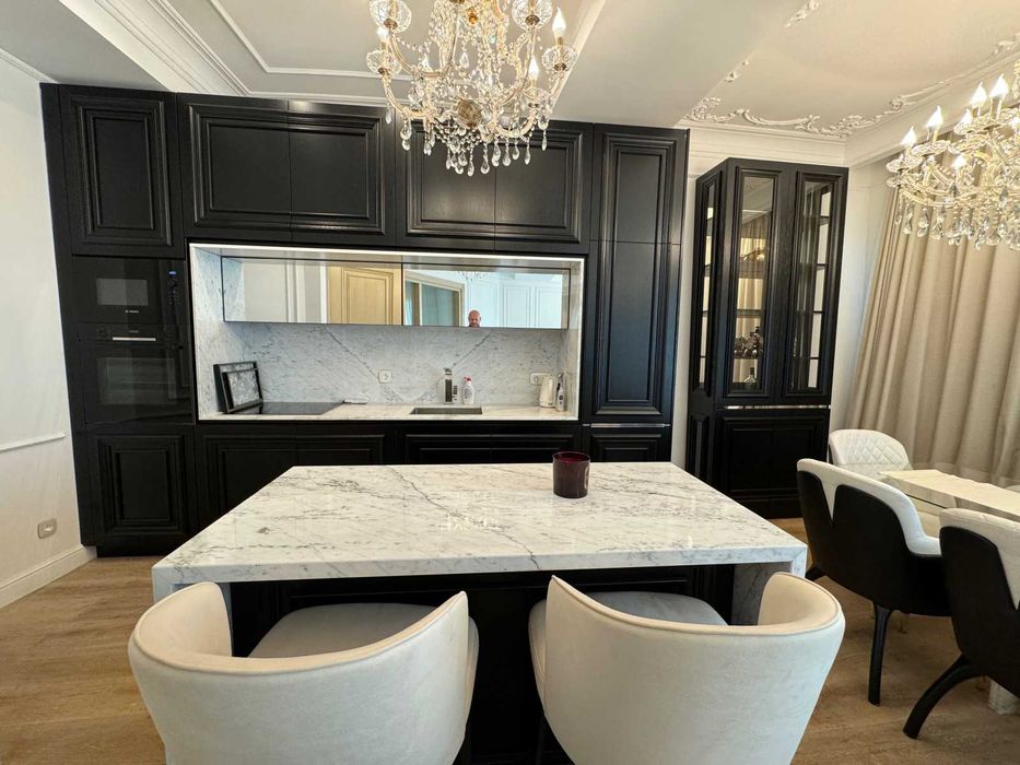 Продава се Тристаен апартамент в София, Горубляне - 84 кв.м за 2679 €/кв.м - Снимка #2