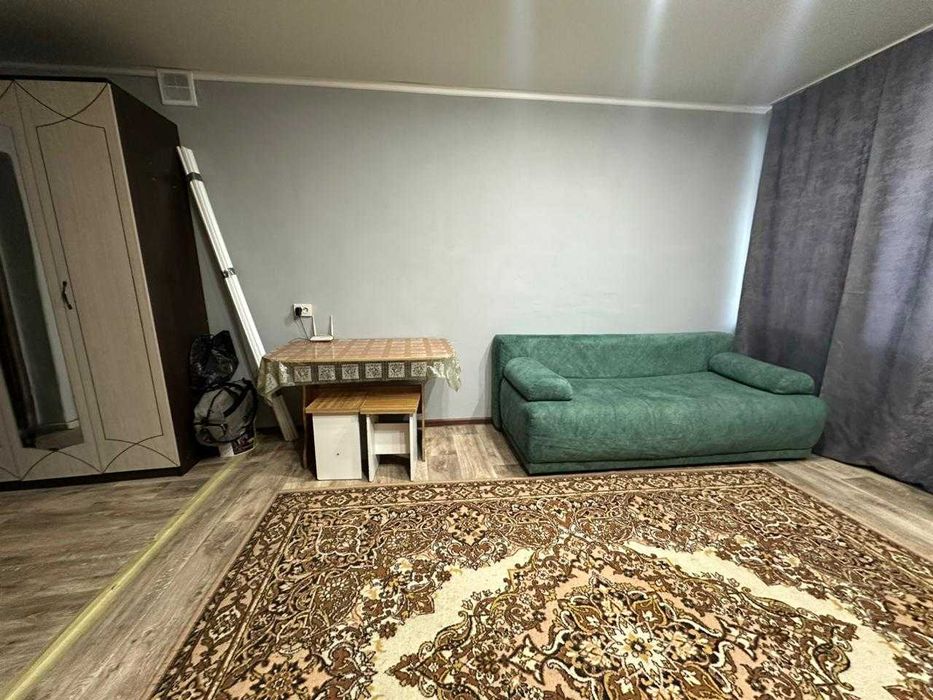 Продам оденокомнатную квартиру в центре города