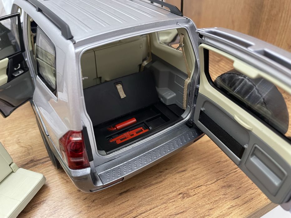 Коллекционные модели в масштабе 1:18