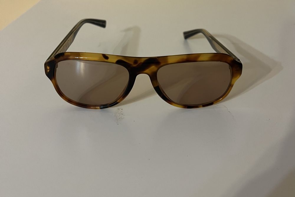 Ochelari de soare Givenchy