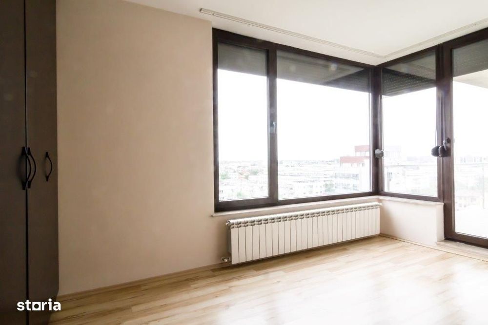 Triplex spectaculos cu 5 camere si terasa, in Herastrau!