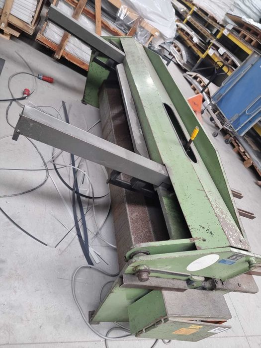 Ghilotina electrica debitat tabla