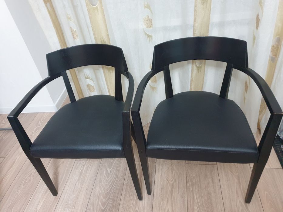 Продам два кресло, б/у