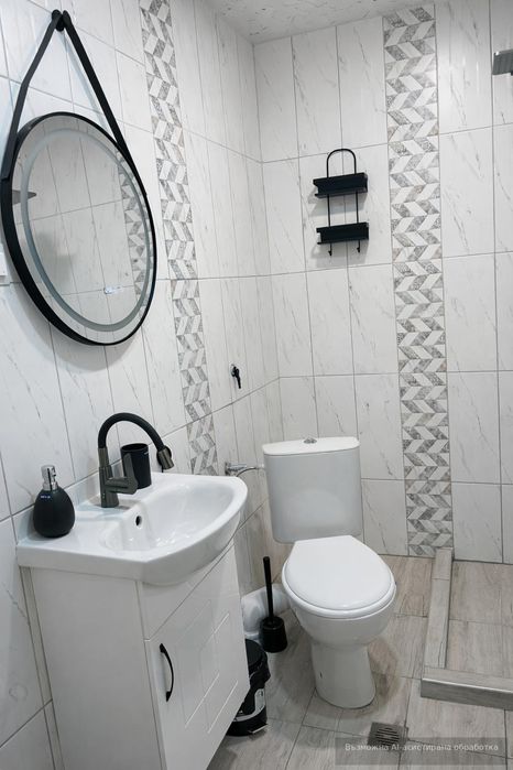 Дава се под наем Едностаен апартамент в Варна, Конфуто - 52 кв.м за 420 € - Снимка #2