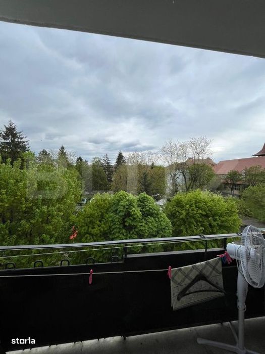 Apartament 2 camere, 47 mp, etaj 3, zona Aleea Carpati