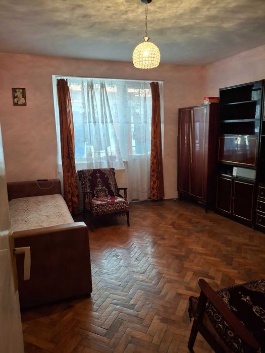 Apartament 3 camere decomandat, ultracentral – Municipiul Lupeni, judet Hunedoara