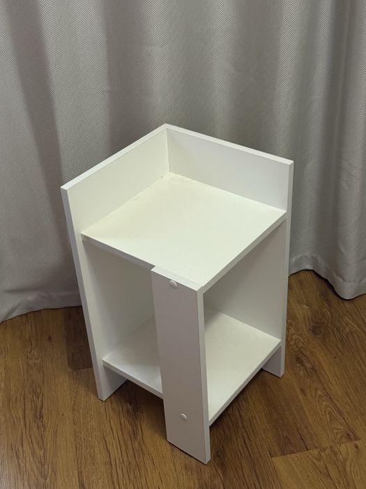 Тумба, тумбочкаа