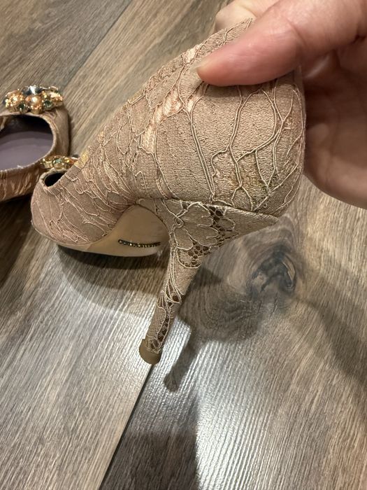 Туфли женские…..