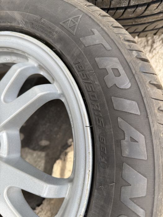 Продам диски с резиной