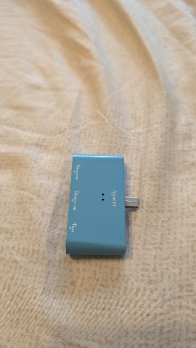 Adaptor card telefon micro usb