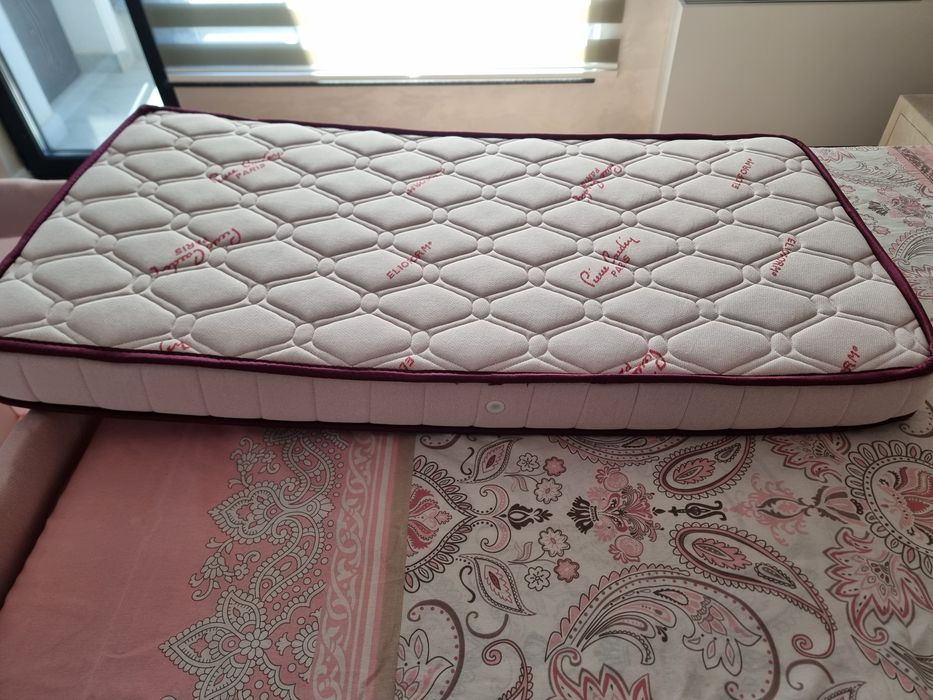 KIKKA BOO Кошара на 1 ниво SO GIFTED PINK + бебешки матрак PIERRE CARDIN 60X120X12 CM - КАТО НОВИ!!!