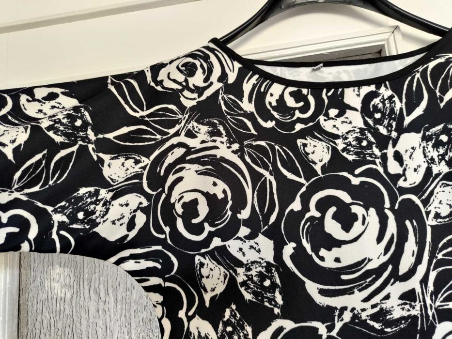 Дамска рокля, М/Л