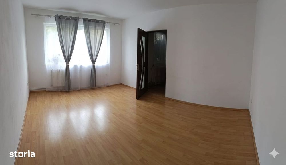 Ap. 2 camere etajul 3, Aleea Tihutei, Bistrita