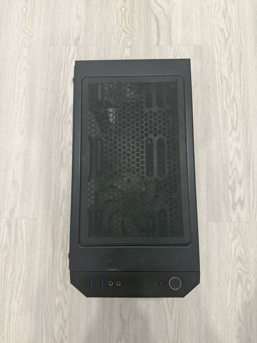Vând PC gaming, conditie buna