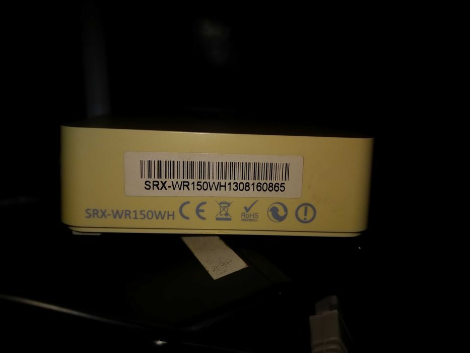 Router wireless serioux. Preț 25 lei.