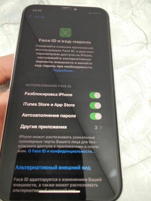 Айфон хр  идеалный сост