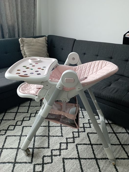Scaun de luat masa pentru copii